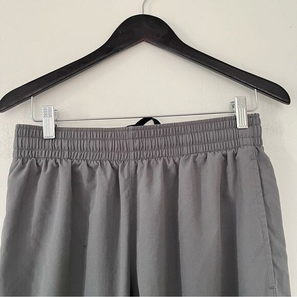 Under Armour Grey Loose Lined Ankle Zipper Track Pants - Picture 7 of 9